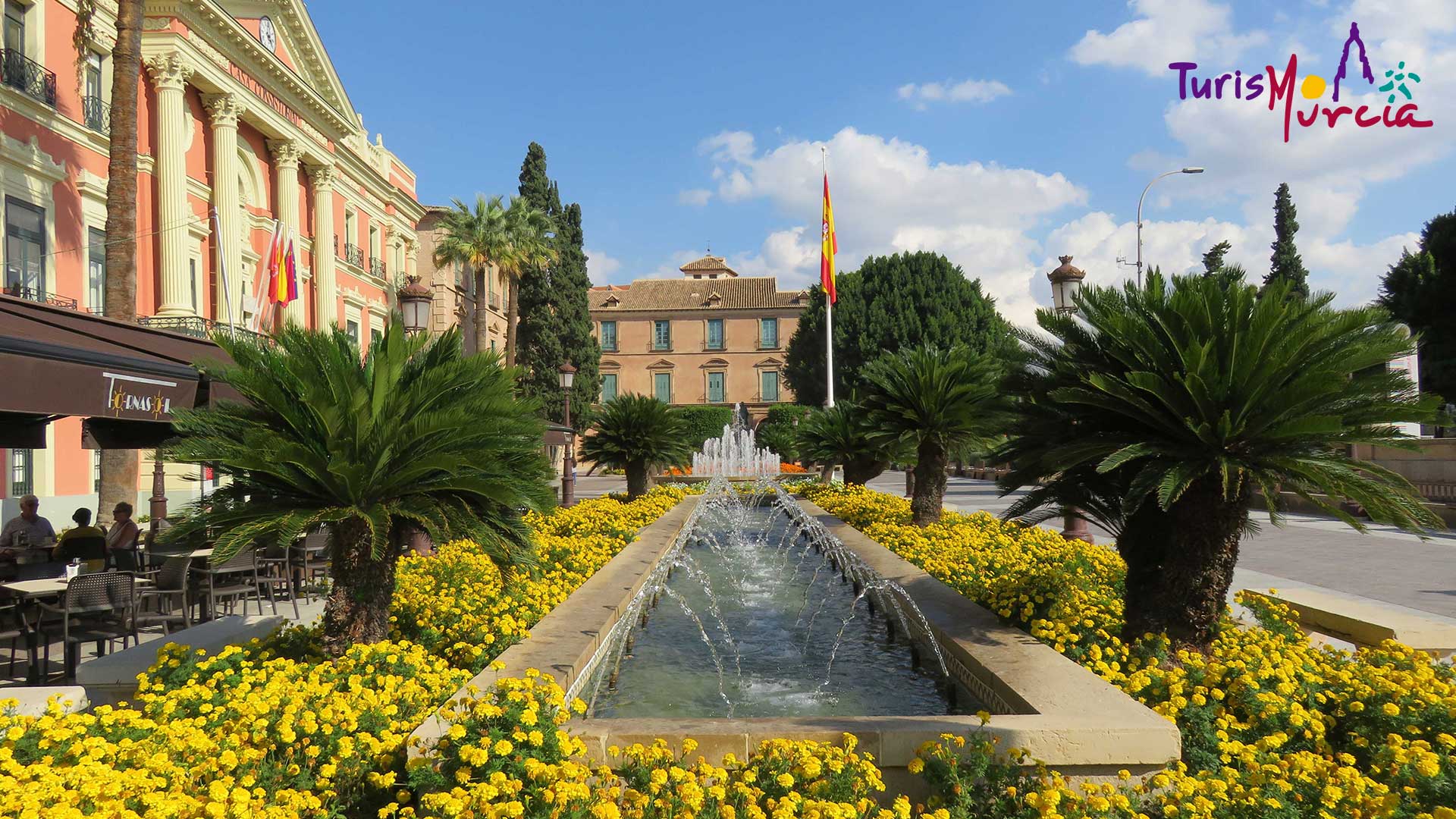 Glorieta de España y Ayuntamiento de Murcia